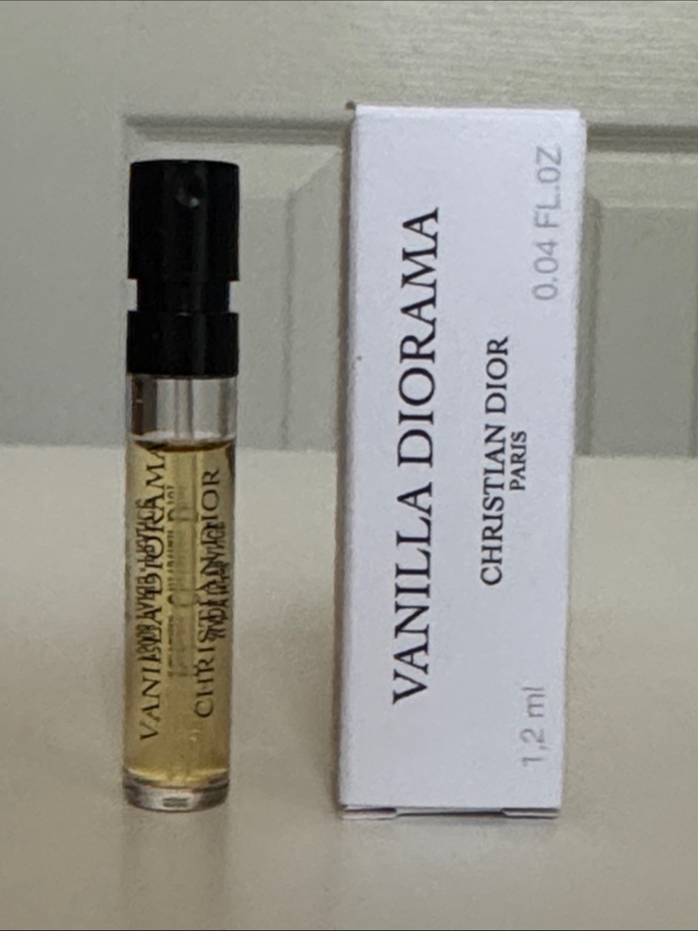 Dior Beauty Vanilla Diorama sample BNIB